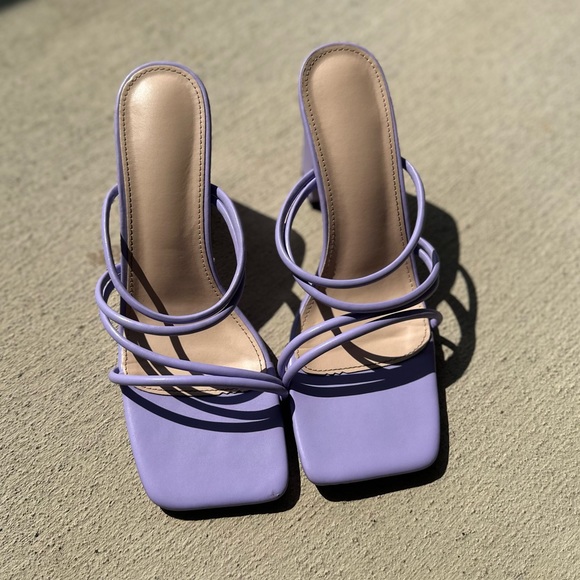 Chunky Heeled Sandals - Picture 2 of 2